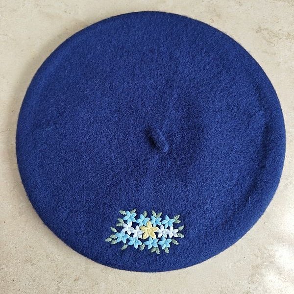 Boina Azul Bandera Flores